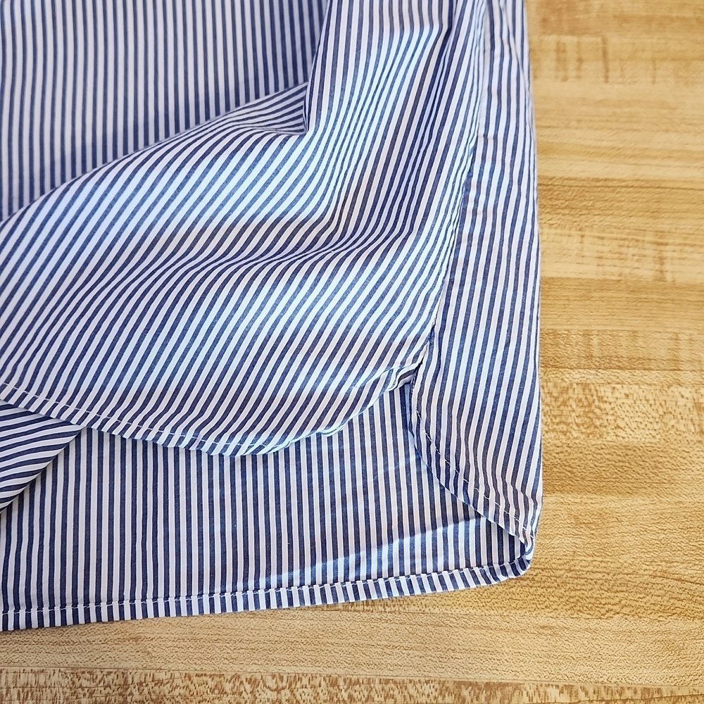 J CREW Striped Sleeveless Top with a Ruffle detail, White & Blue, size 6 - Picture 7 of 9